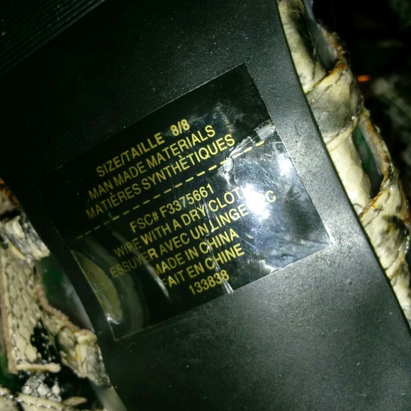 Avon Fashions Snakeskin 🐍Gladiator Sandals - Picture 7 of 7